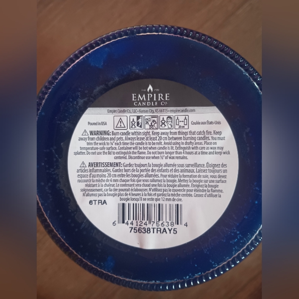 🕯️ Tuscany Candle Tropical Island Blue Candle NWT! - Picture 5 of 5